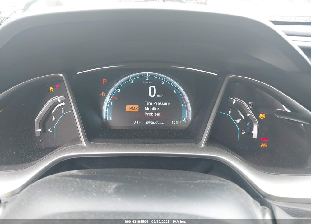 2016 HONDA CIVIC VIN: 2HGFC3B7XGH354015