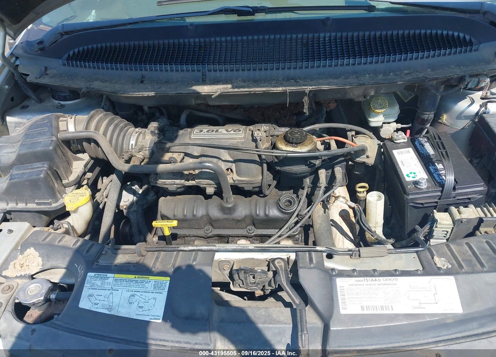 2003 CHRYSLER TOWN & COUNTRY LIMITED VIN: 2C8GP64L83R192343