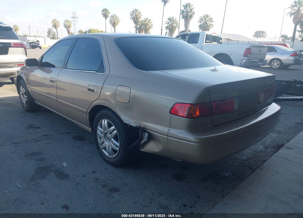 2001 TOYOTA CAMRY LE VIN: 4T1BG22K41U065616