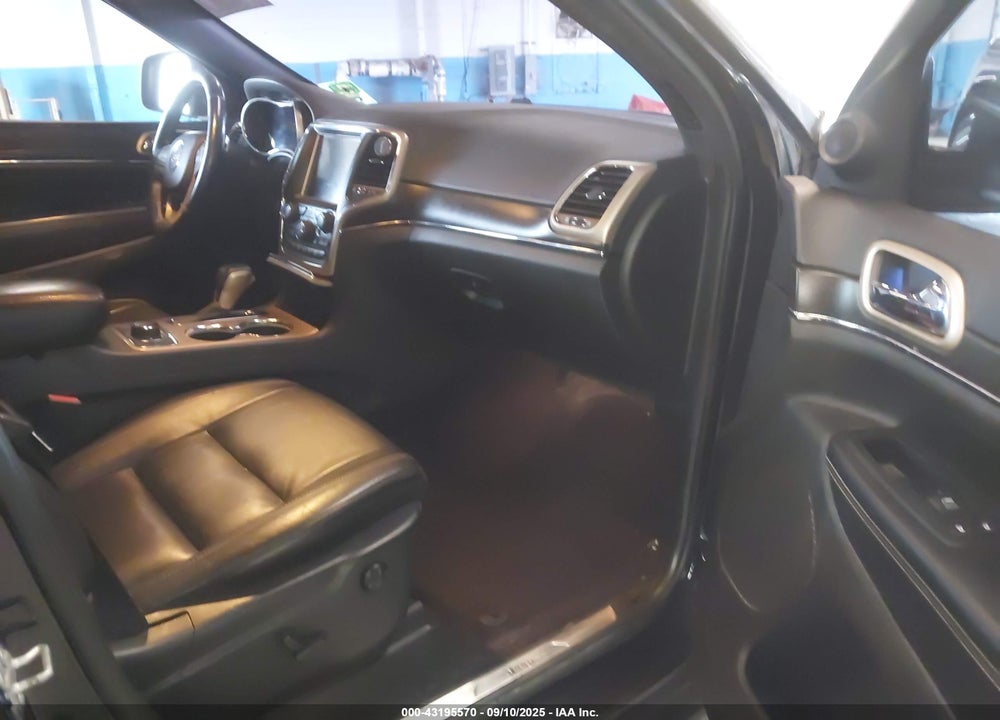 2016 JEEP GRAND CHEROKEE LIMITED VIN: 1C4RJFBG2GC461629