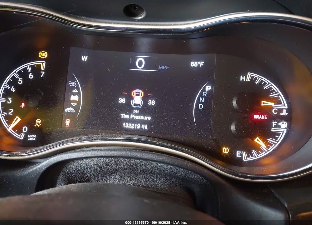 2016 JEEP GRAND CHEROKEE LIMITED VIN: 1C4RJFBG2GC461629