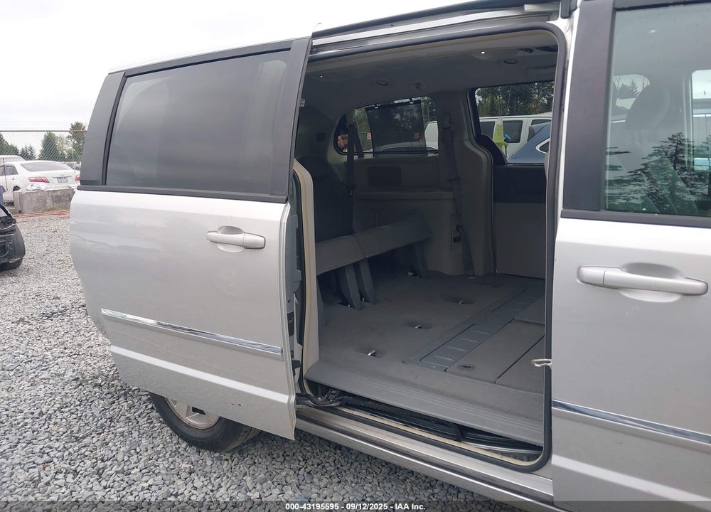 2008 DODGE GRAND CARAVAN SXT VIN: 1D8HN54P28B106573