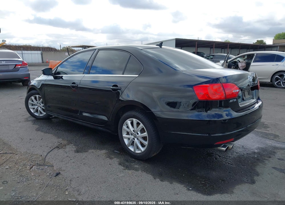 2014 VOLKSWAGEN JETTA VIN: 3VWD17AJ2EM327967