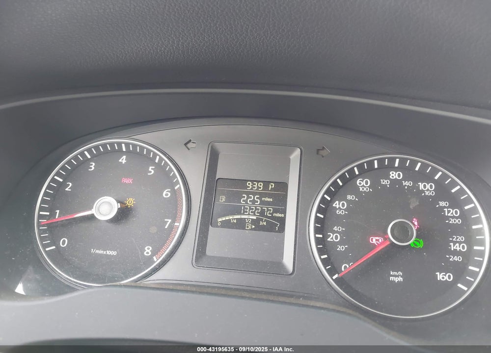 2014 VOLKSWAGEN JETTA VIN: 3VWD17AJ2EM327967