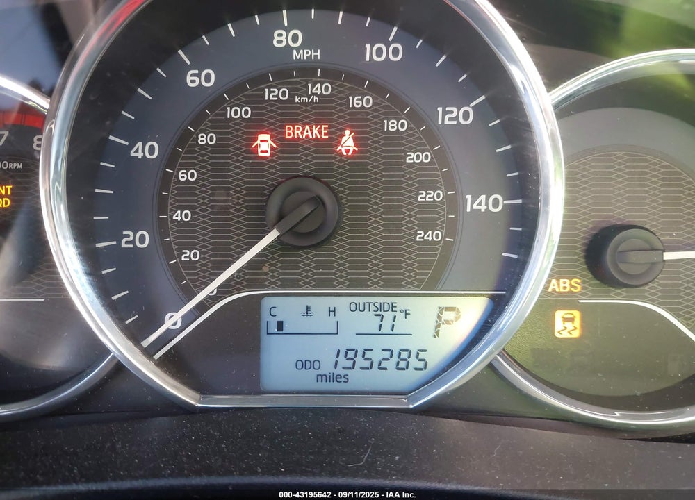 2014 TOYOTA COROLLA VIN: 5YFBURHE1EP116595