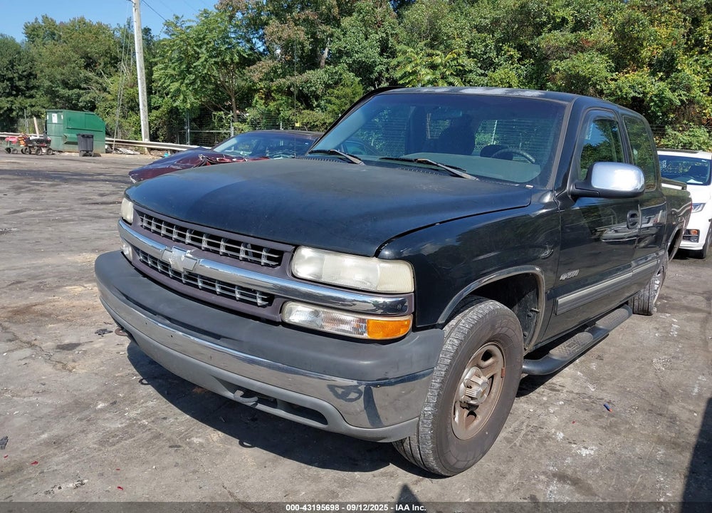 2002 CHEVROLET SILVERADO 1500 LS VIN: 1GCEK19V02E184883
