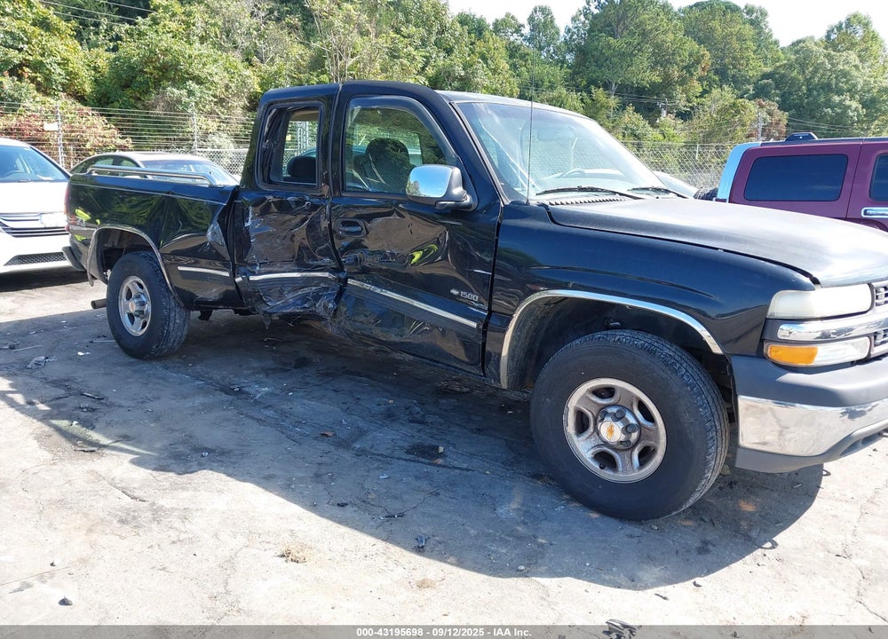 2002 CHEVROLET SILVERADO 1500 LS VIN: 1GCEK19V02E184883