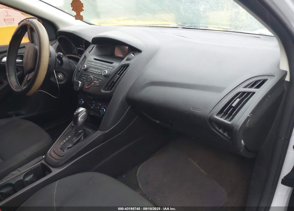 2015 FORD FOCUS VIN: 1FADP3K23FL288607
