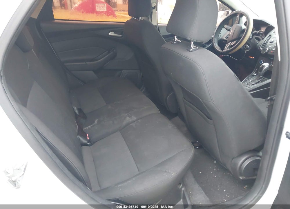 2015 FORD FOCUS VIN: 1FADP3K23FL288607