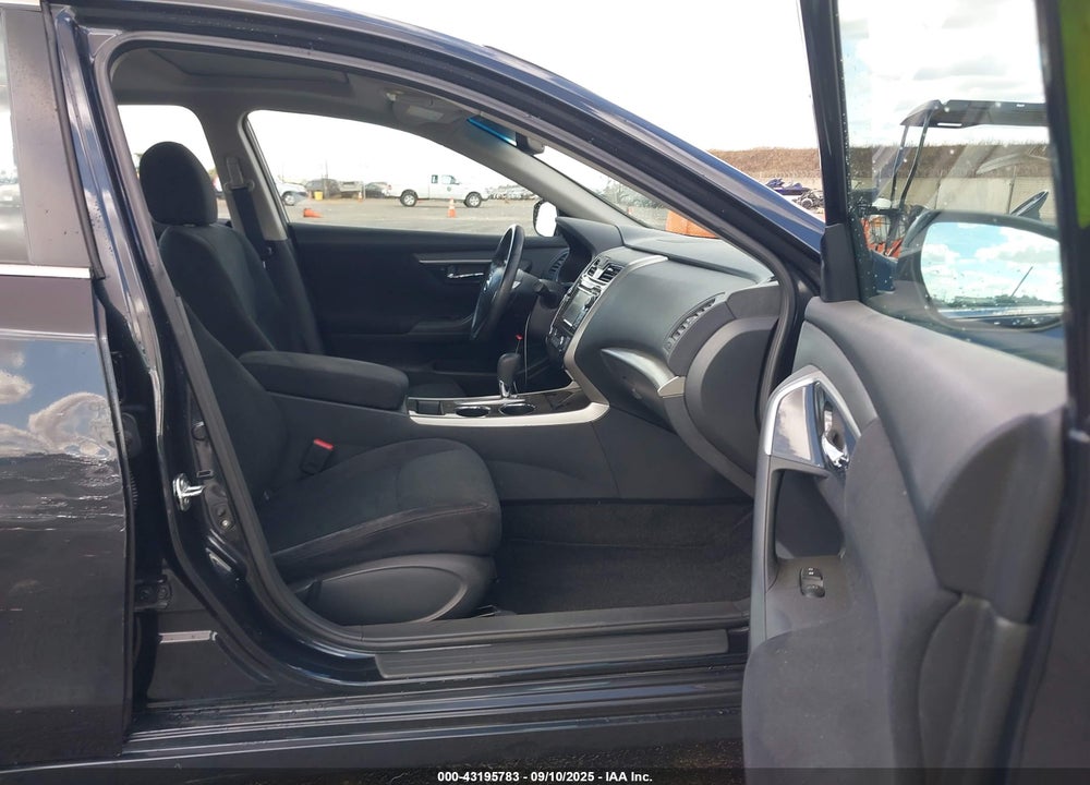 2014 NISSAN ALTIMA VIN: 1N4AL3AP5EN230349