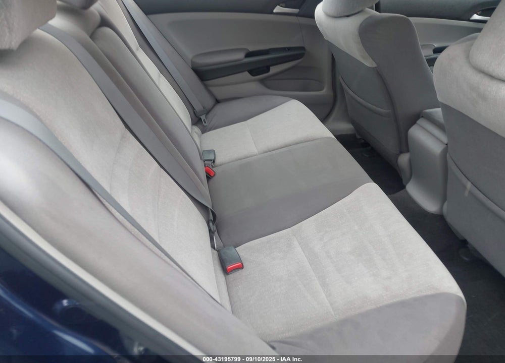 2008 HONDA ACCORD 2.4 LX-P VIN: 1HGCP26448A036988
