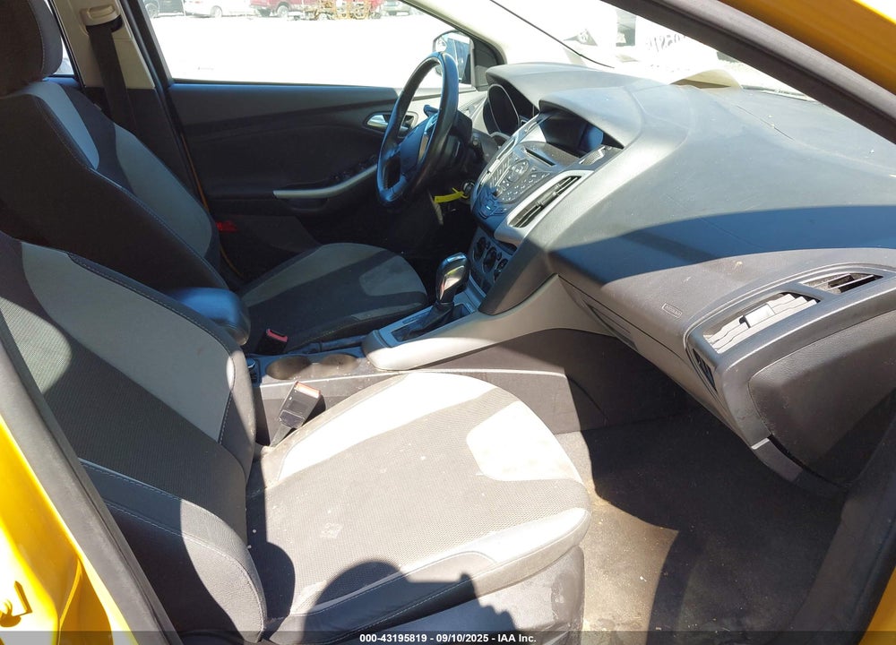 2012 FORD FOCUS VIN: 1FAHP3K22CL418938
