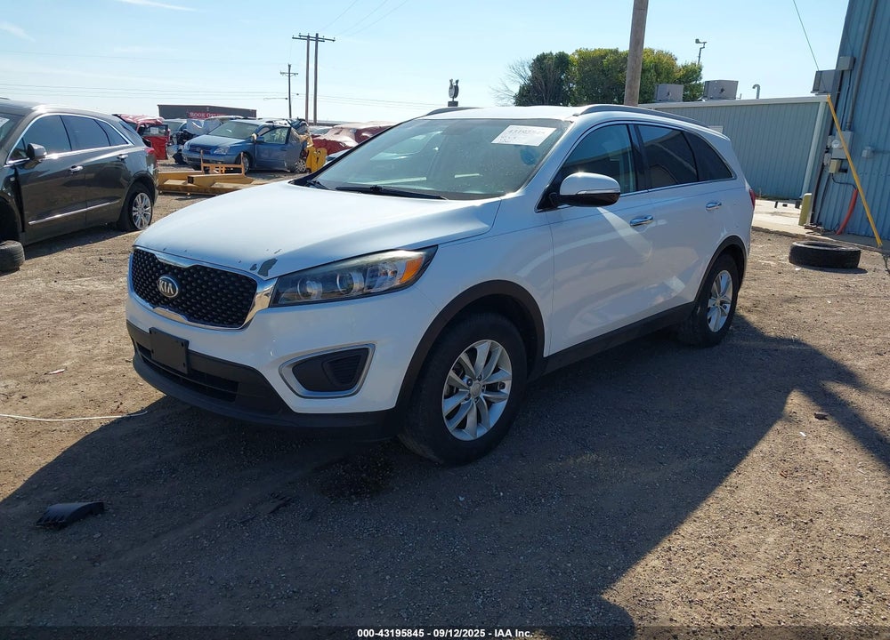 2018 KIA SORENTO 2.4L LX VIN: 5XYPG4A37JG349064