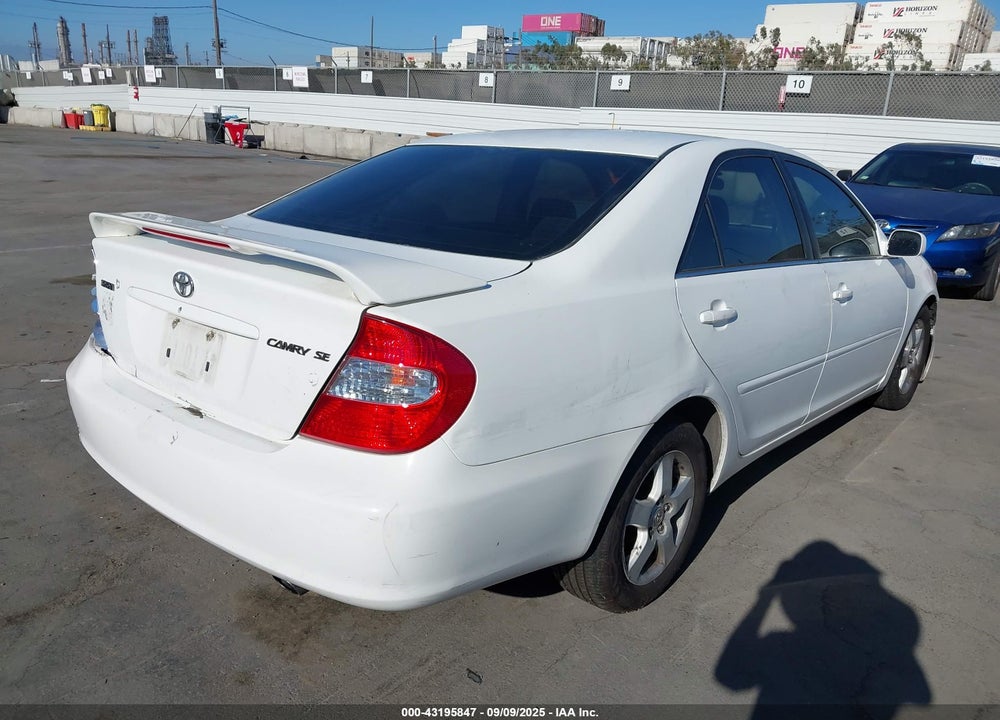 2004 TOYOTA CAMRY SE VIN: 4T1BE32K44U379542