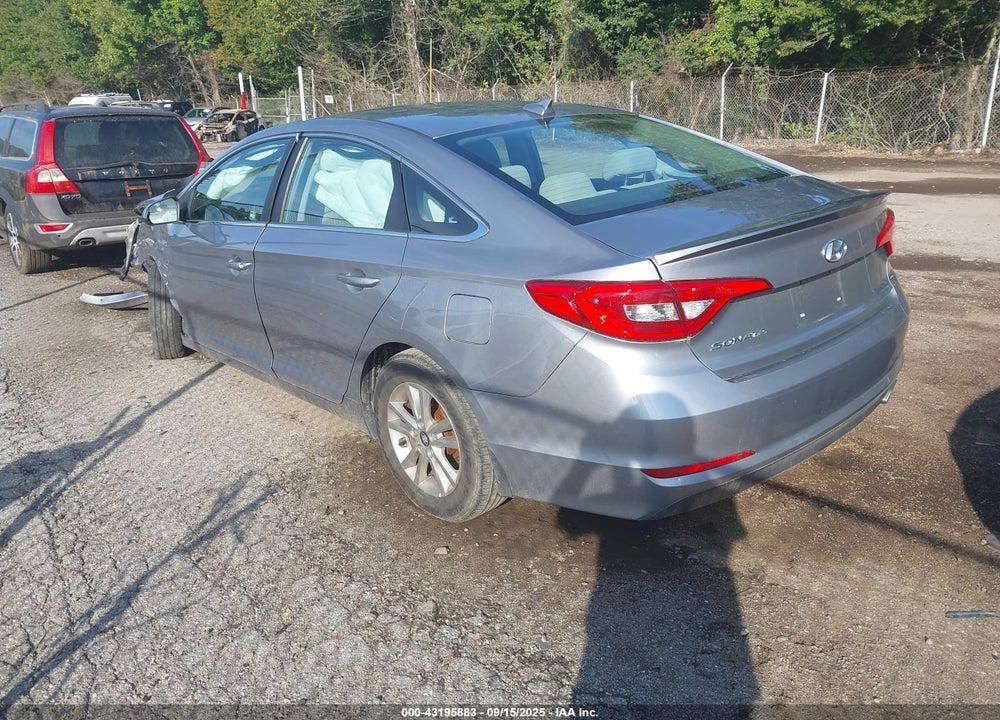 2016 HYUNDAI SONATA VIN: 5NPE24AF3GH288720