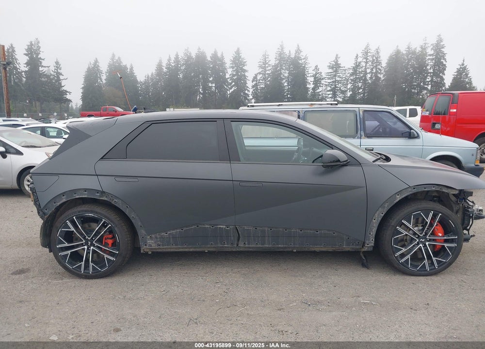 2025 HYUNDAI IONIQ 5 VIN: KM8KNDA8XSU007230
