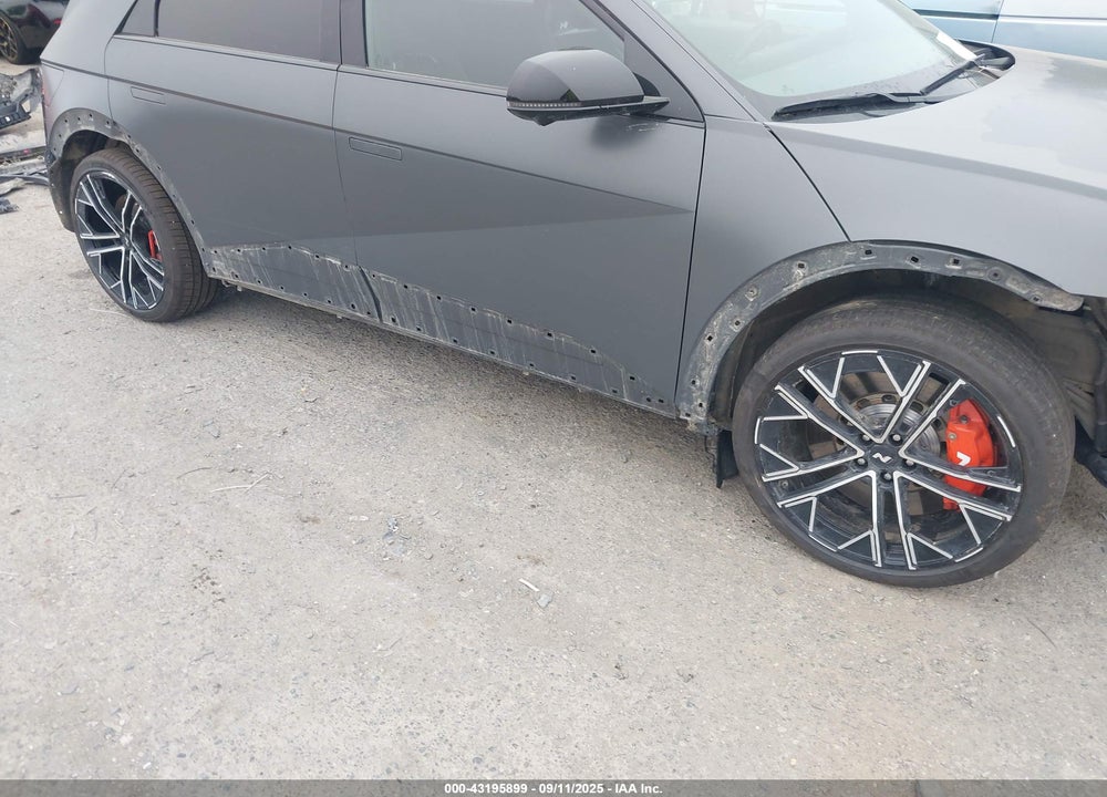 2025 HYUNDAI IONIQ 5 VIN: KM8KNDA8XSU007230