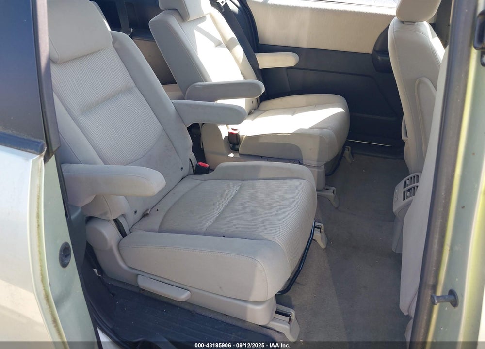 2008 MAZDA 5 SPORT VIN: JM1CR293680302447