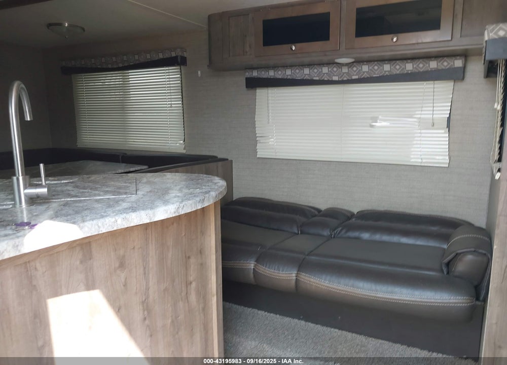 2019 DUTCHMAN ASPEN TRAIL 3210BHDS VIN: 4YDT32129K8921215