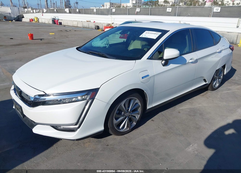 2018 HONDA CLARITY PLUG-IN HYBRID VIN: JHMZC5F18JC020779