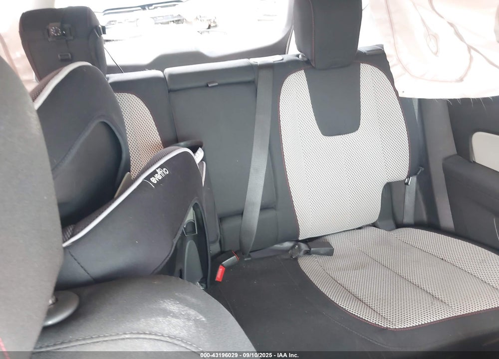 2015 CHEVROLET EQUINOX 1LT VIN: 2GNFLFEK6F6420304