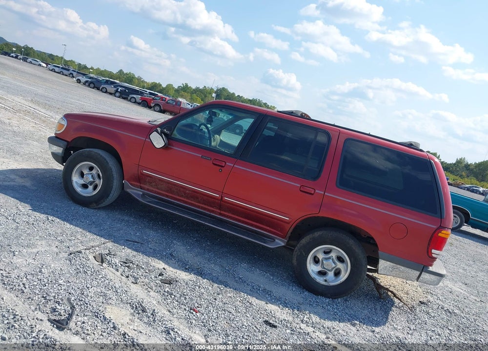 1998 FORD EXPLORER EDDIE BAUER/LIMITED/XL/XLT VIN: 1FMZU32E8WUD22811