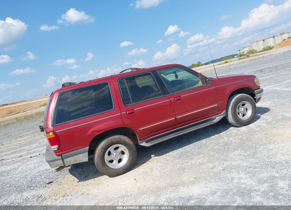1998 FORD EXPLORER EDDIE BAUER/LIMITED/XL/XLT VIN: 1FMZU32E8WUD22811