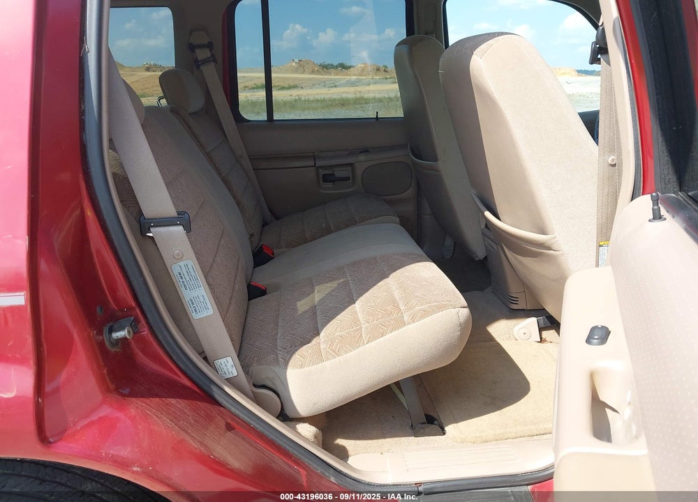1998 FORD EXPLORER EDDIE BAUER/LIMITED/XL/XLT VIN: 1FMZU32E8WUD22811