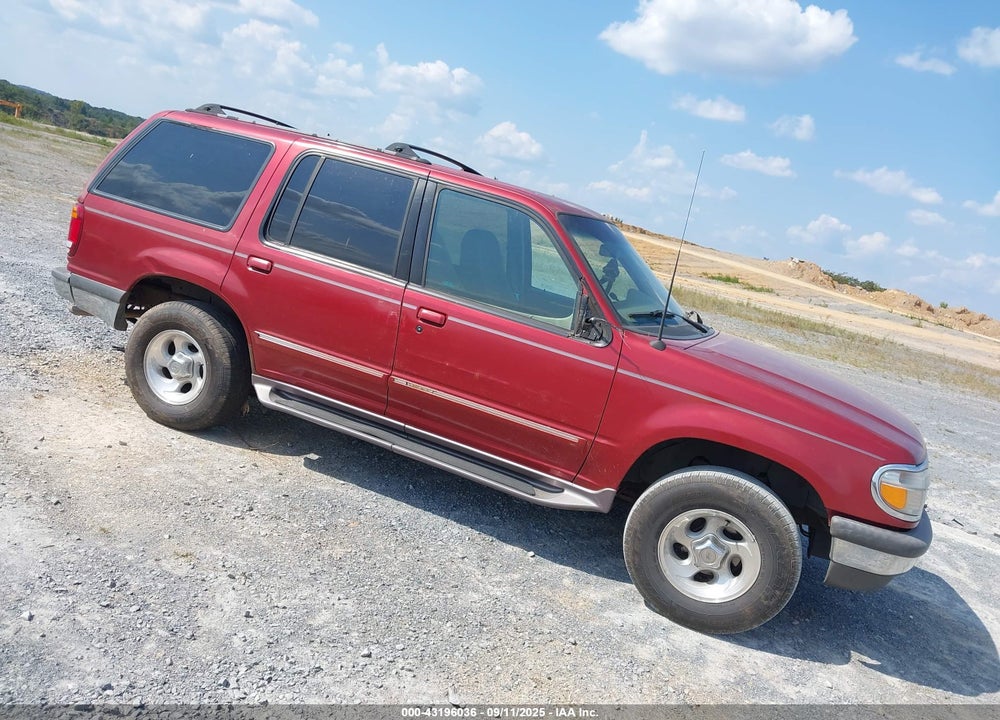 1998 FORD EXPLORER EDDIE BAUER/LIMITED/XL/XLT VIN: 1FMZU32E8WUD22811