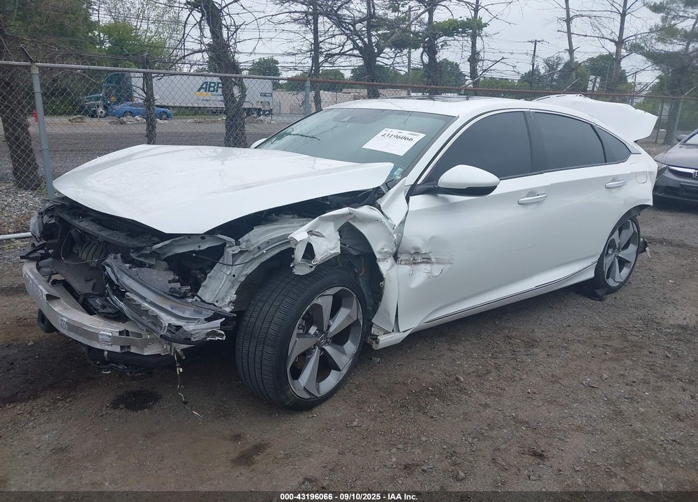 2018 HONDA ACCORD TOURING VIN: 1HGCV1F95JA029730