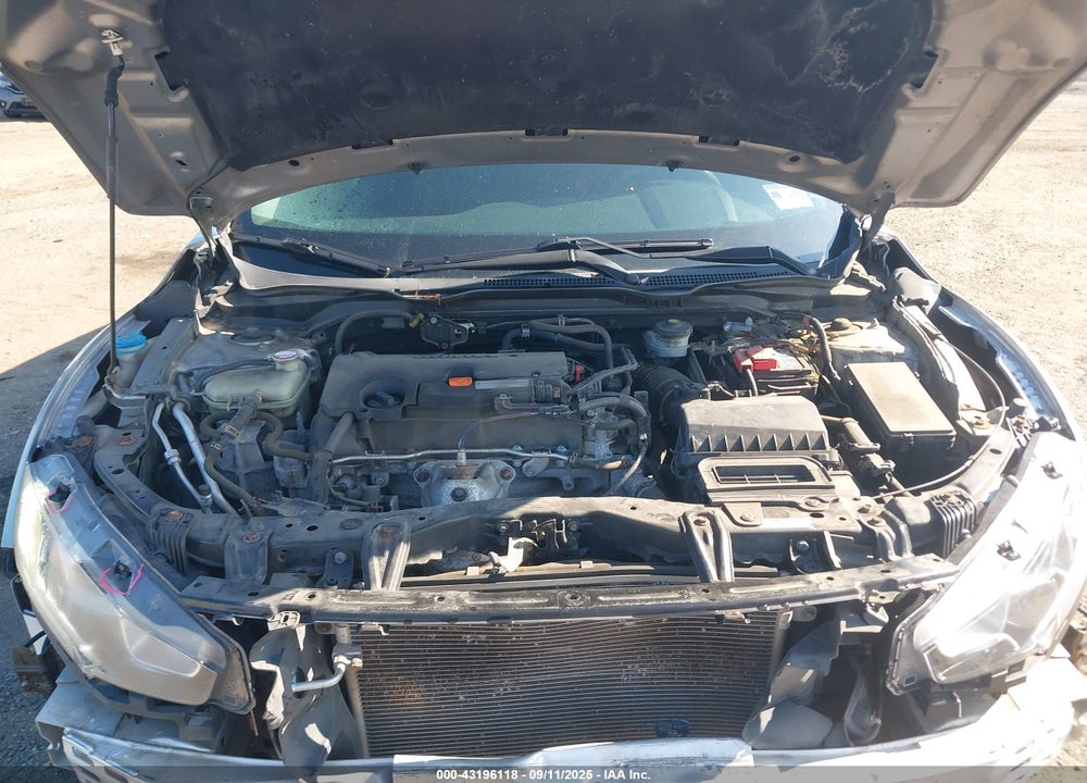 2017 HONDA CIVIC VIN: 19XFC2F58HE207822