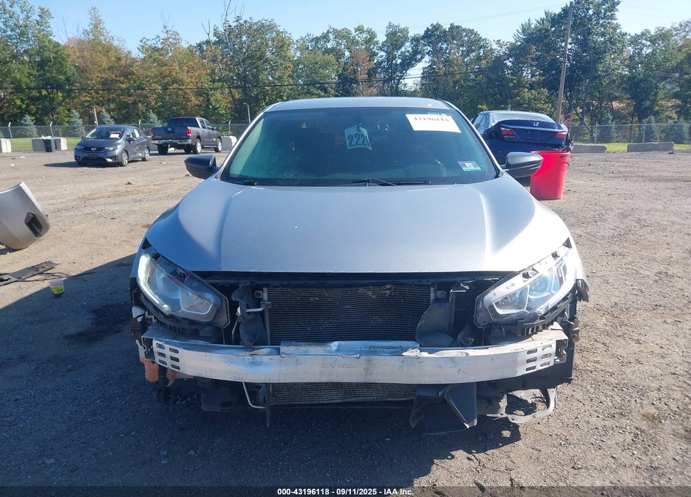 2017 HONDA CIVIC VIN: 19XFC2F58HE207822