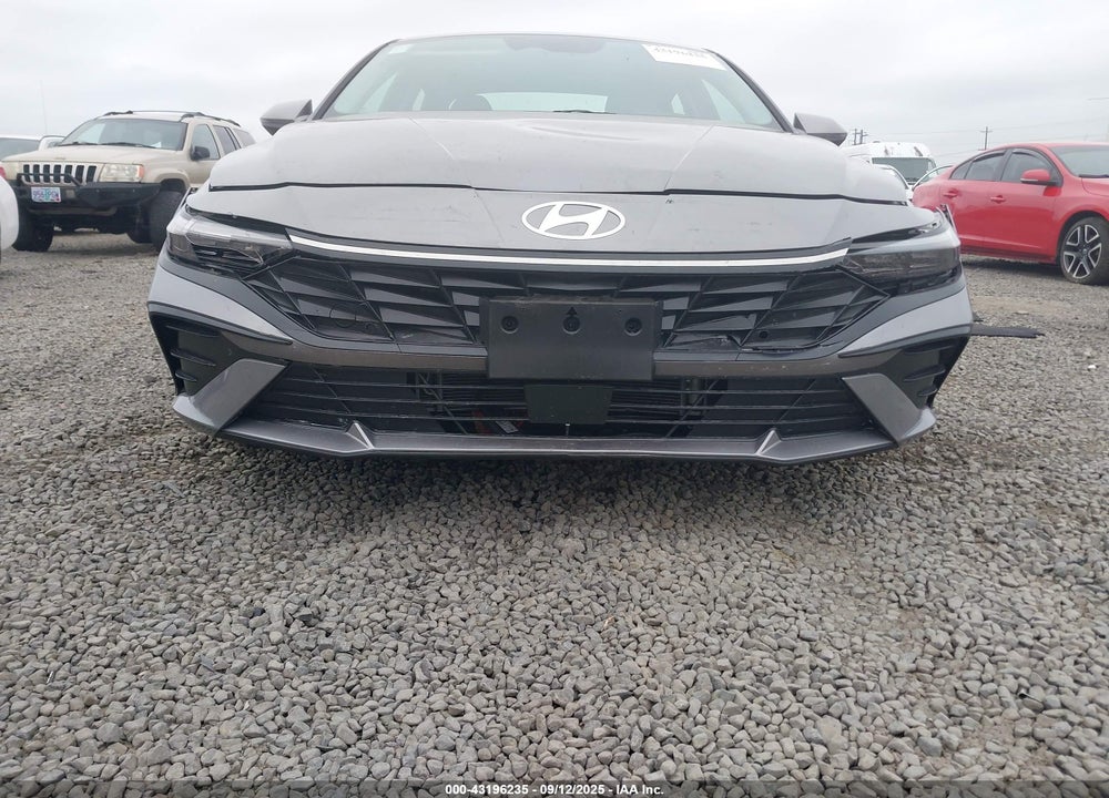 2024 HYUNDAI ELANTRA HYBRID VIN: KMHLN4DJ8RU107498