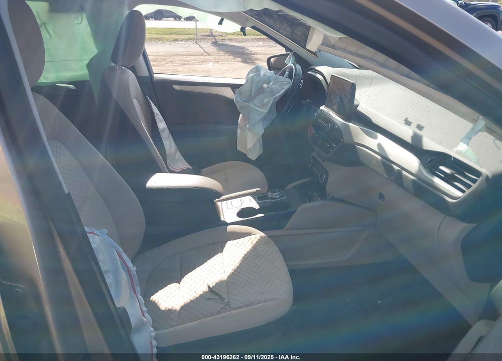 2021 FORD ESCAPE SE VIN: 1FMCU0G61MUA10476
