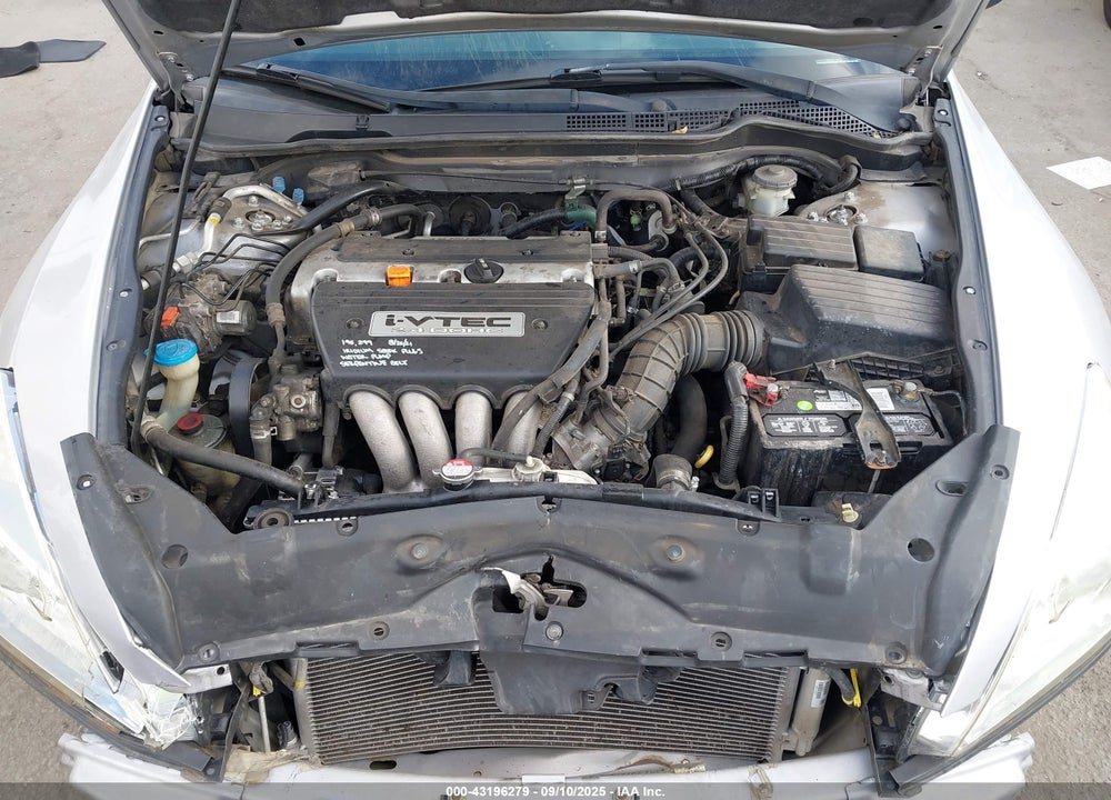 2004 HONDA ACCORD 2.4 EX VIN: 1HGCM72544A019199