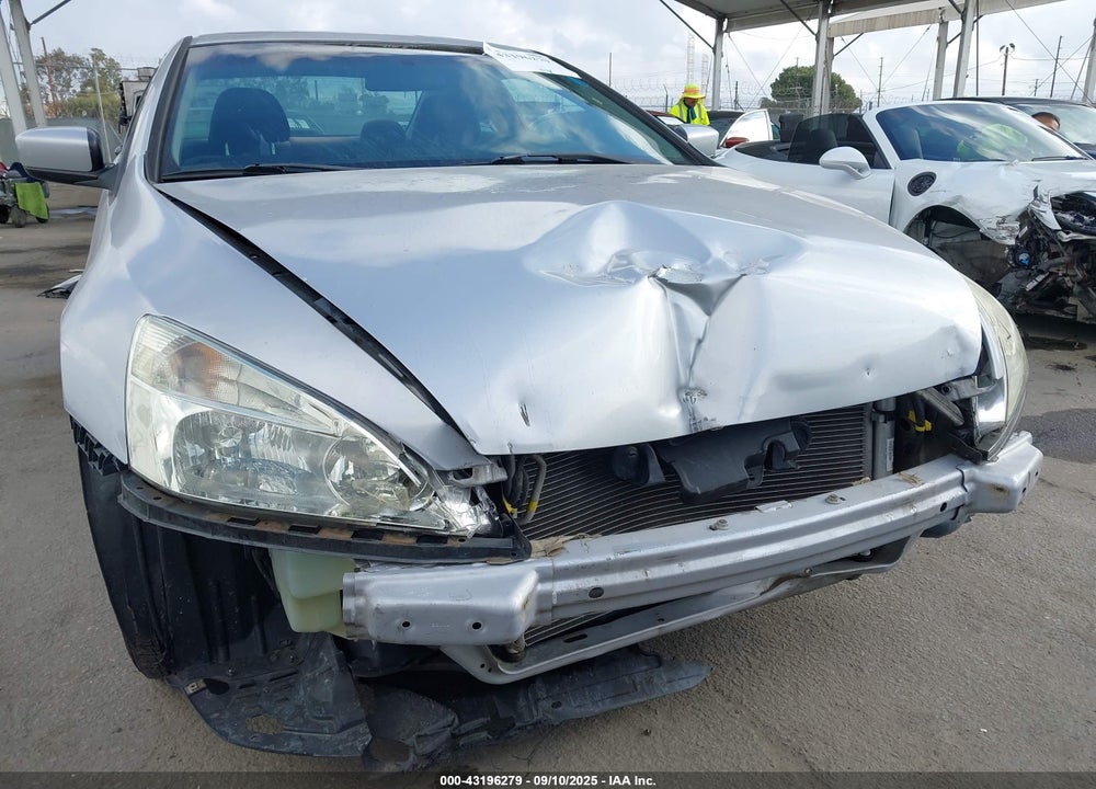 2004 HONDA ACCORD 2.4 EX VIN: 1HGCM72544A019199