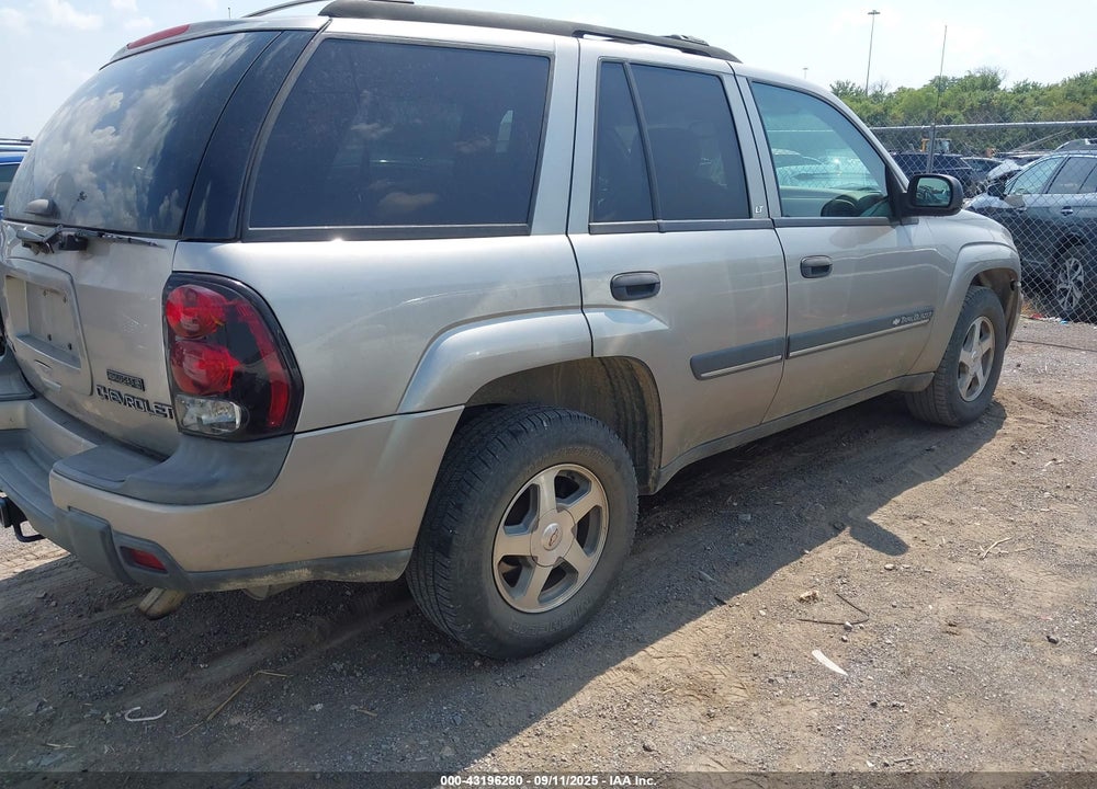 2002 CHEVROLET TRAILBLAZER VIN: 1GNDT13S422177404