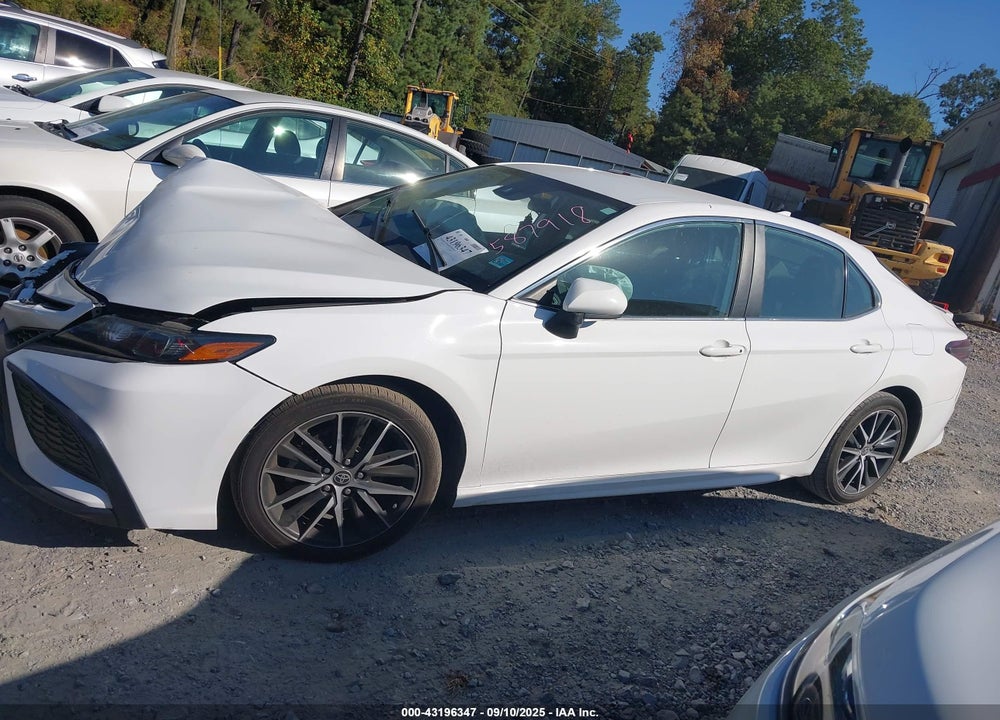 2021 TOYOTA CAMRY VIN: 4T1G11AK1MU587918