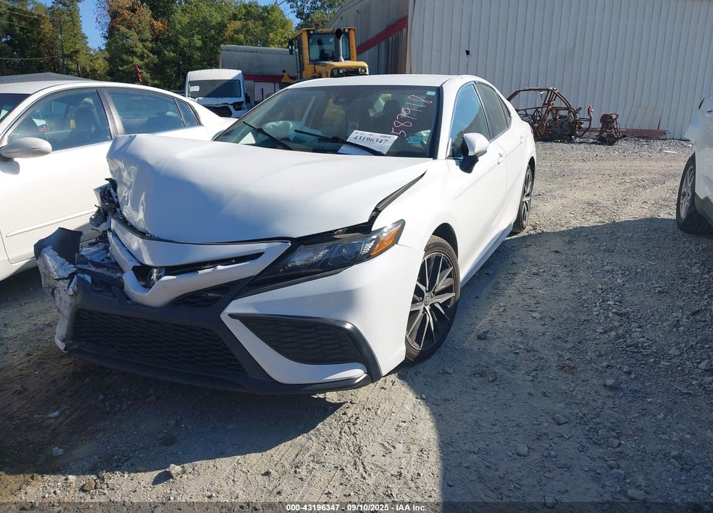 2021 TOYOTA CAMRY VIN: 4T1G11AK1MU587918