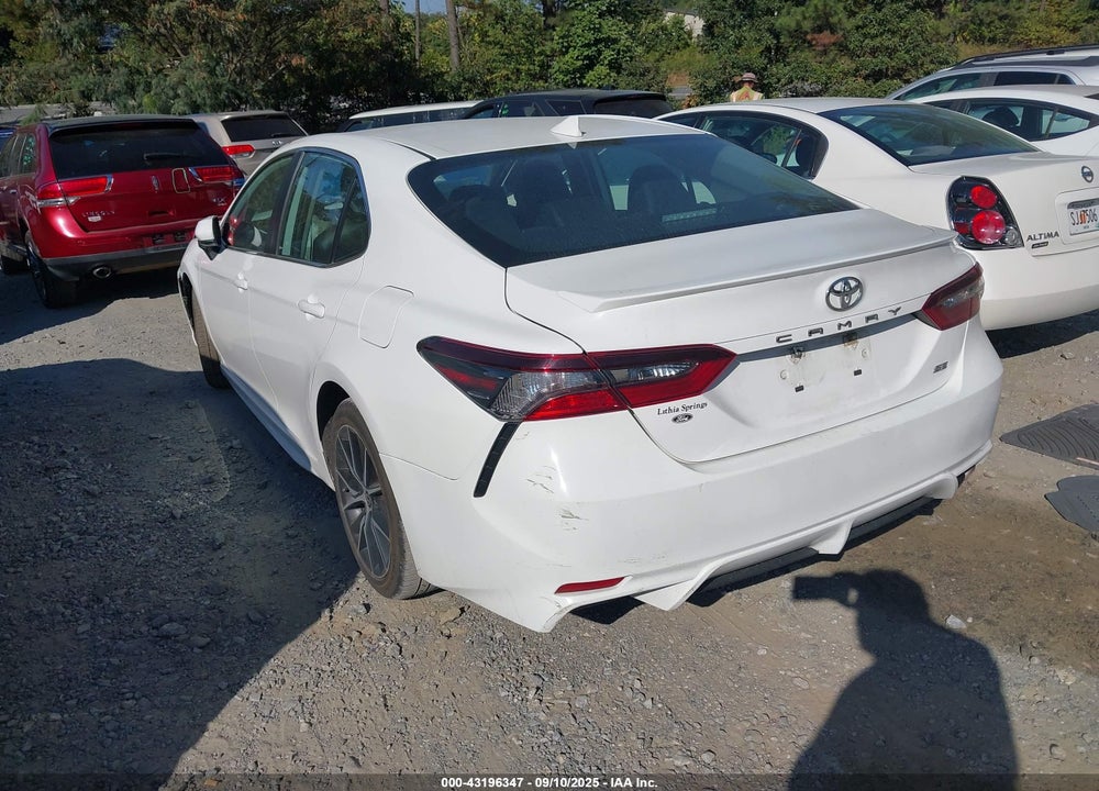 2021 TOYOTA CAMRY VIN: 4T1G11AK1MU587918
