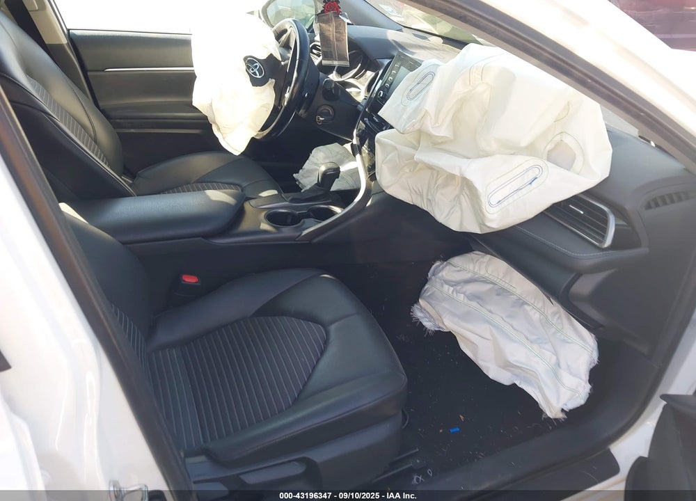 2021 TOYOTA CAMRY VIN: 4T1G11AK1MU587918