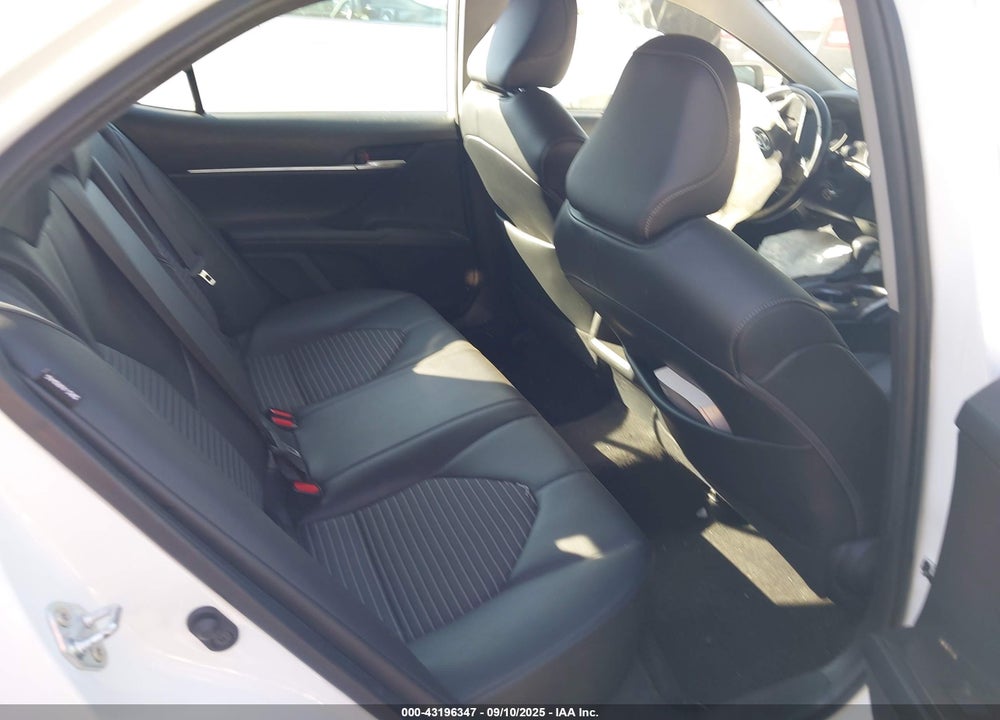 2021 TOYOTA CAMRY VIN: 4T1G11AK1MU587918