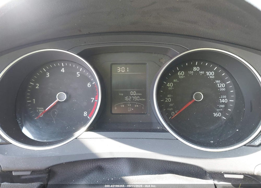 2015 VOLKSWAGEN JETTA VIN: 3VW2K7AJXFM241957