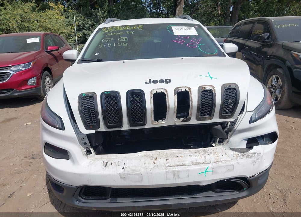 2016 JEEP CHEROKEE VIN: 1C4PJLCB4GW312128