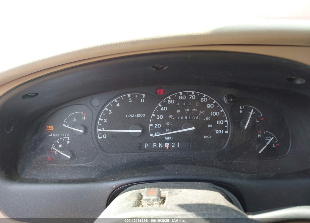 1999 FORD EXPLORER EDDIE BAUER/LIMITED/XLT VIN: 1FMZU34E8XZA60600