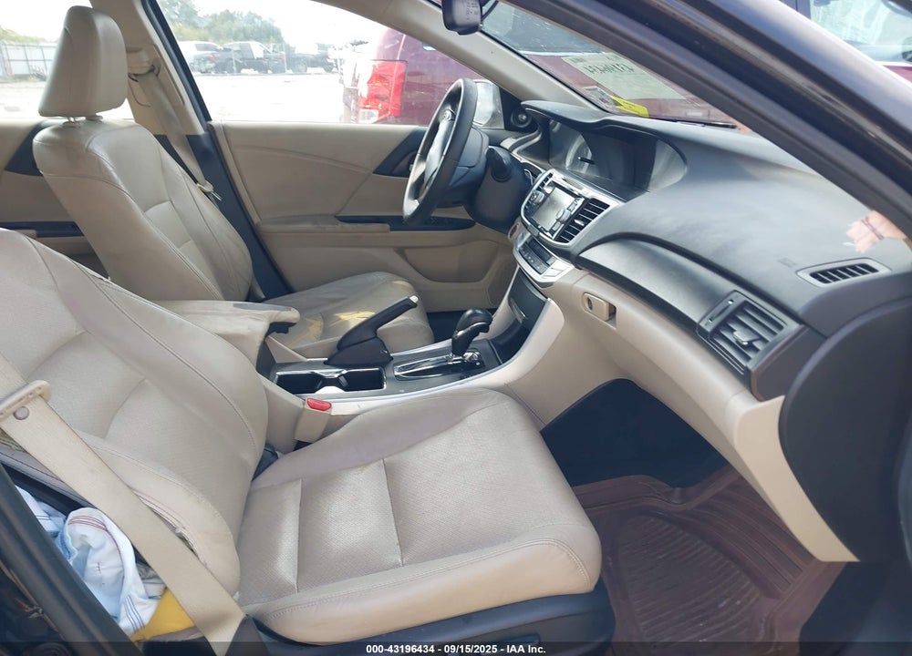 2015 HONDA ACCORD EX-L VIN: 1HGCR2F81FA194439