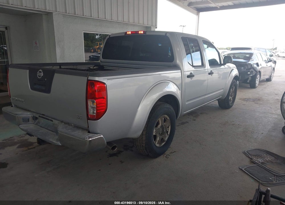 2005 NISSAN FRONTIER SE VIN: 1N6AD07U55C402679