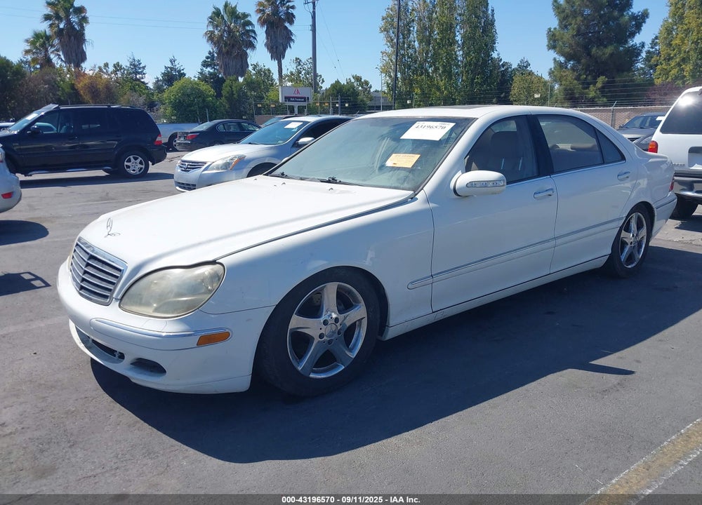 2005 MERCEDES-BENZ S 500 VIN: WDBNG75J95A443419