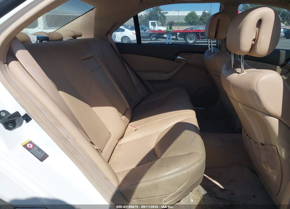 2005 MERCEDES-BENZ S 500 VIN: WDBNG75J95A443419