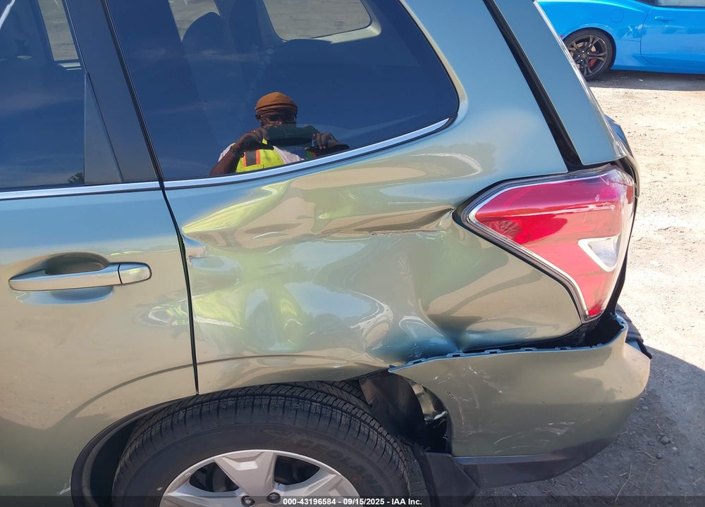 2015 SUBARU FORESTER VIN: JF2SJARC5FH833961